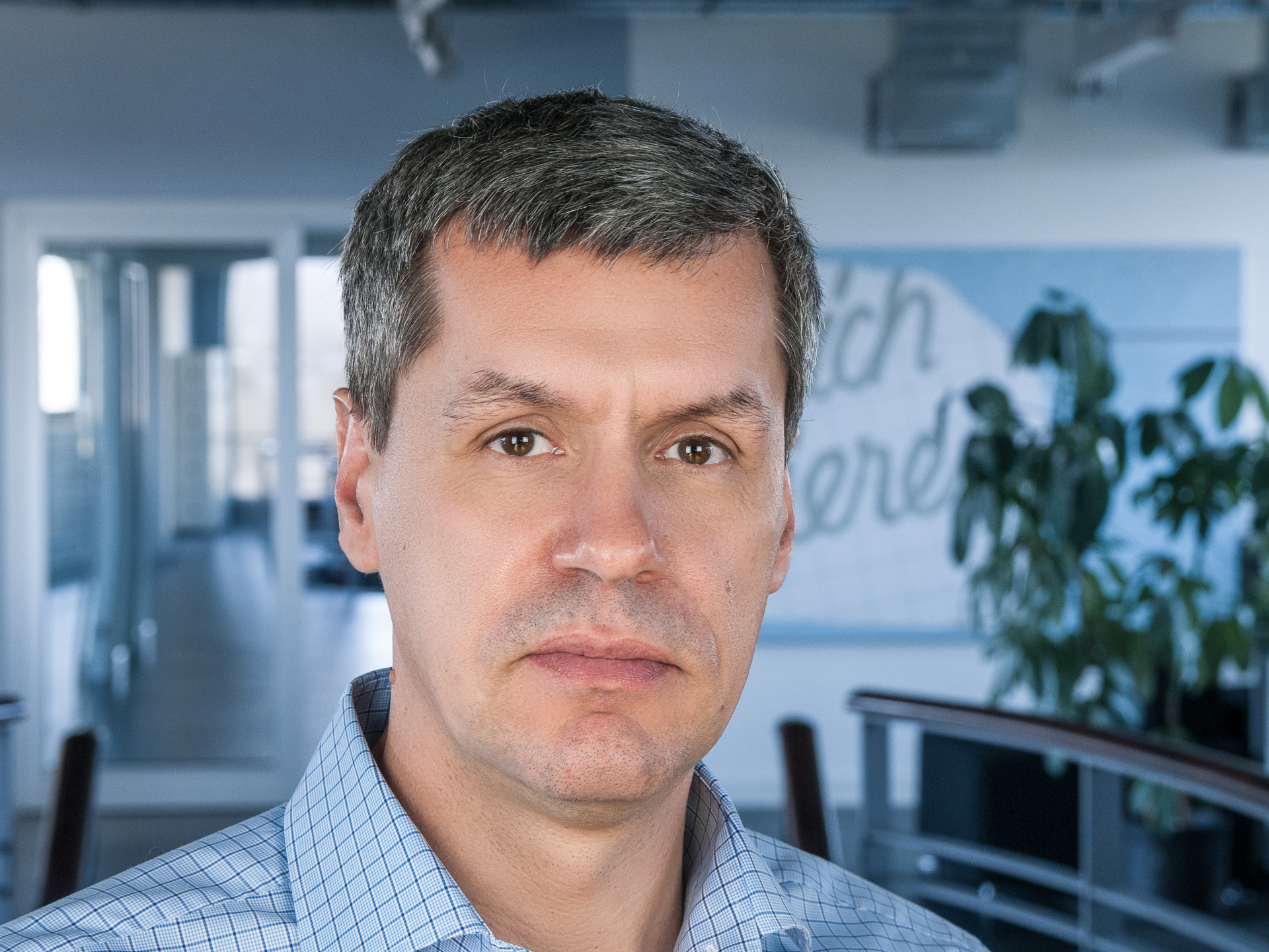 Dr. Olaf Sieker, Geschäftsführer Dr. Olaf Sieker, Geschäftsführer